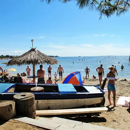 Nyaraló Holiday Gerhard